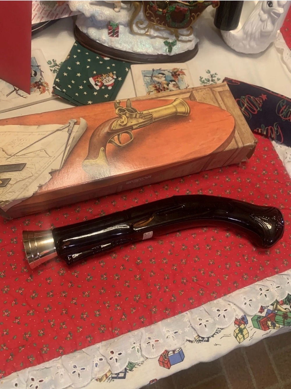 Vintage Avon Blunderbuss Pistol 1780 Everest After Shave Full Bottle 5.5 FL. Oz